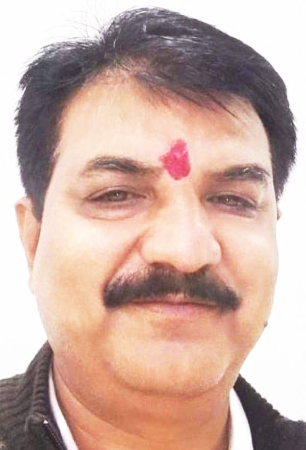 महंगाई व डबल इंजन सरकार के खिलाफ गुस्से से उबल रहे लोग-सूर्यकांत महंगाई व डबल इंजन सरकार के खिलाफ गुस्से से उबल रहे लोग-सूर्यकांत