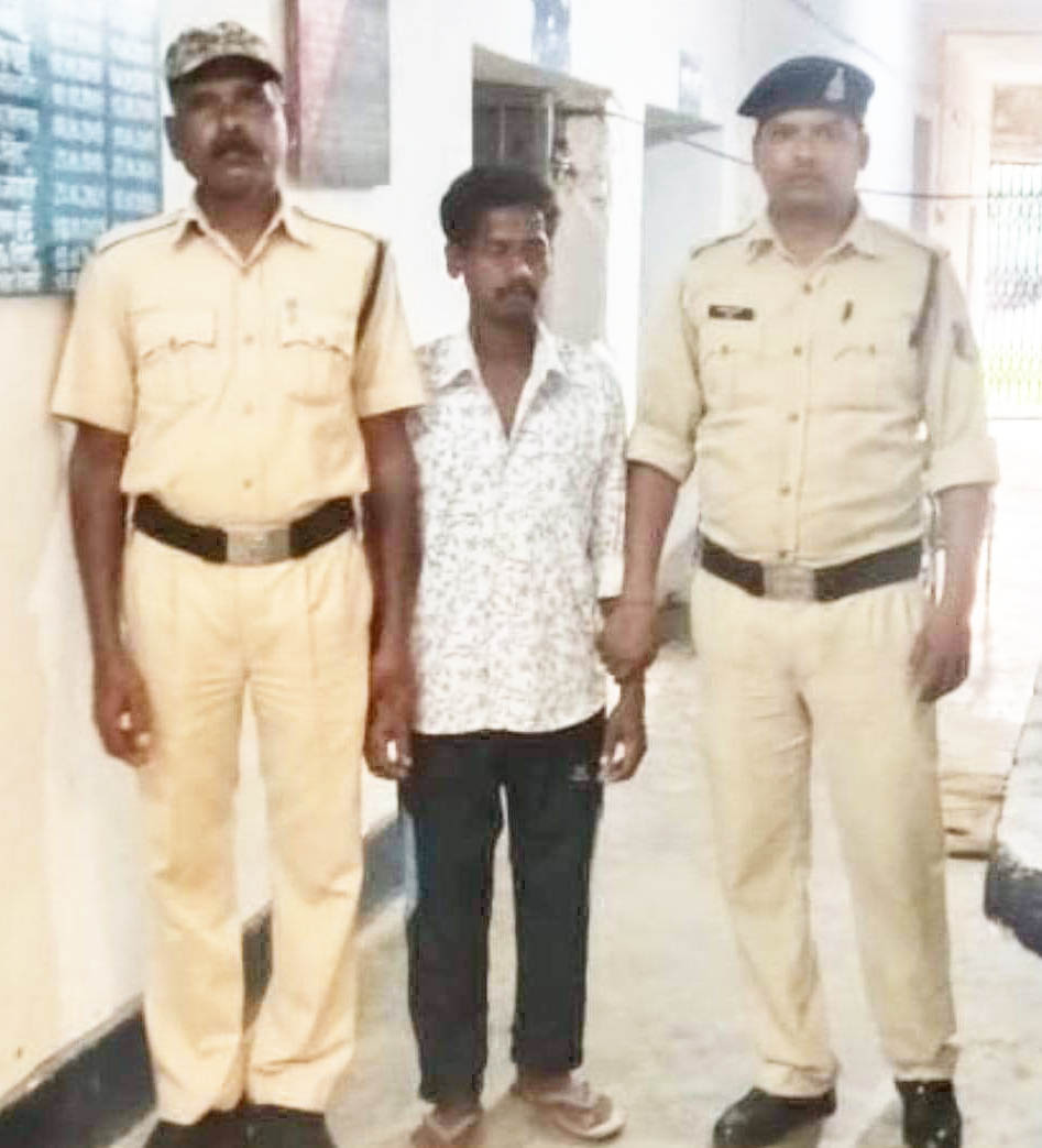 नाबालिग से रेप, आरोपी गिरफ्तार नाबालिग से रेप, आरोपी गिरफ्तार