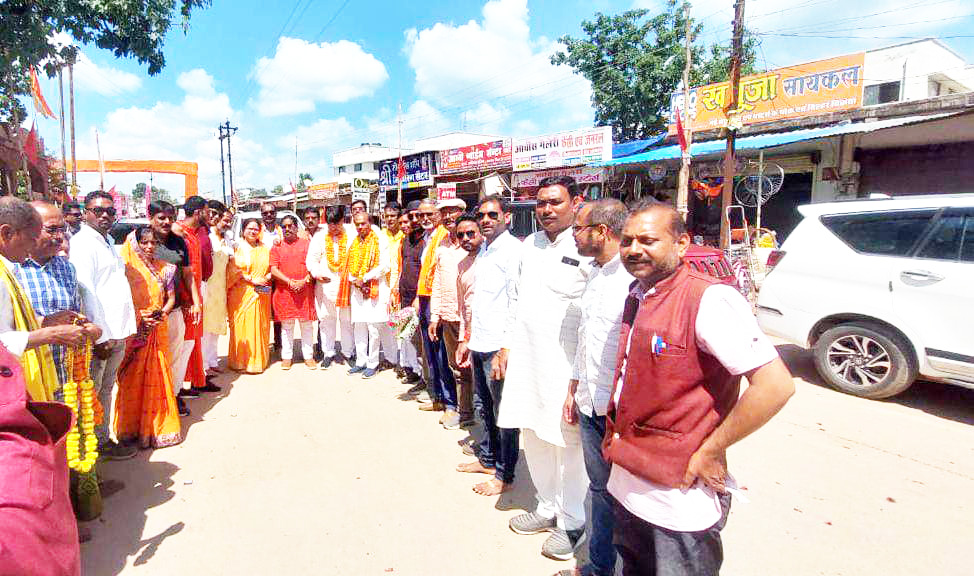 भाजपा नेताओं का स्वागत
