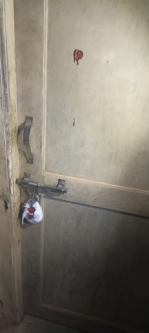 वैध डॉक्यूमेंट प्रस्तुत नहीं करने पर क्लिनिक सील वैध डॉक्यूमेंट प्रस्तुत नहीं करने पर क्लिनिक सील