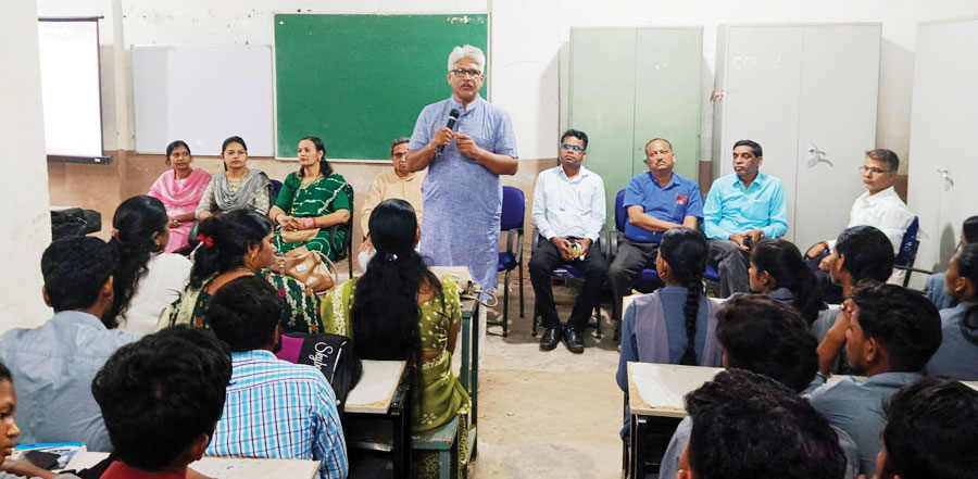 आईटीआई में जनजातीय गौरव स्मृति कार्यक्रम अंतर्गत विशेष व्याख्यान