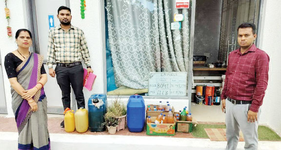 50 लीटर पेट्रोल - डीजल जब्त