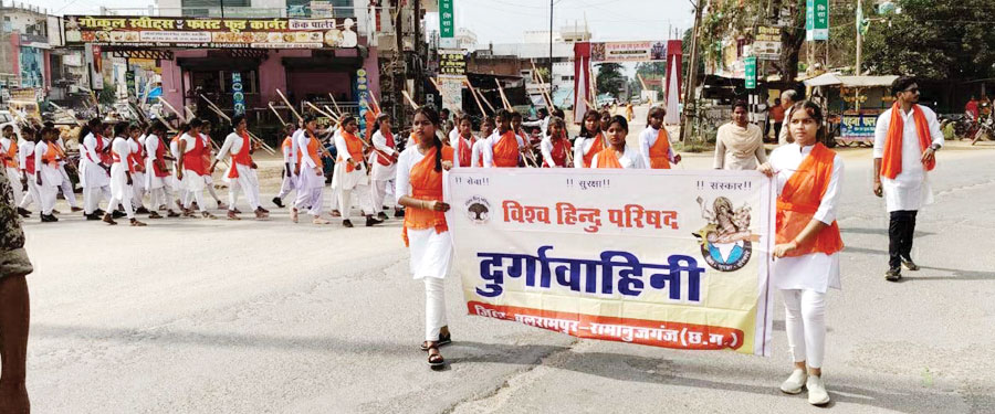 बढ़ती दुर्घटनाओं को देखते हुए सांकेतिक बोर्ड लगाने की पहल