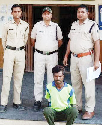 दोस्त ने ही की थी हत्या, गिरफ्तार दोस्त ने ही की थी हत्या, गिरफ्तार