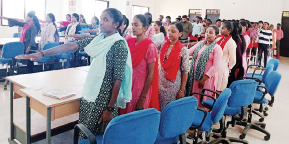 लाइवलीहुड कॉलेज में नशा मुक्ति अभियान लाइवलीहुड कॉलेज में नशा मुक्ति अभियान