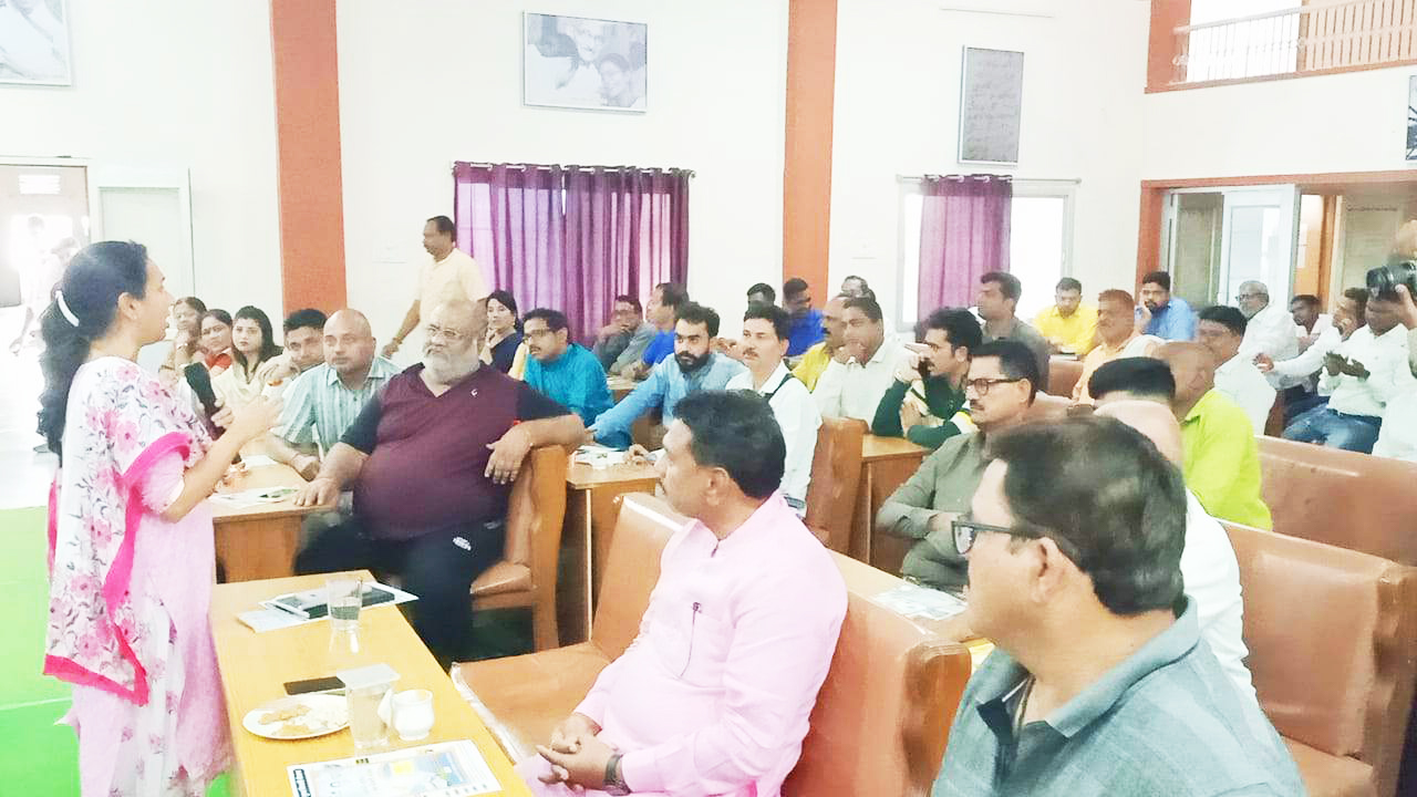 पीएम सूर्यघर मुफ्त बिजली योजना पर कार्यशाला पीएम सूर्यघर मुफ्त बिजली योजना पर कार्यशाला