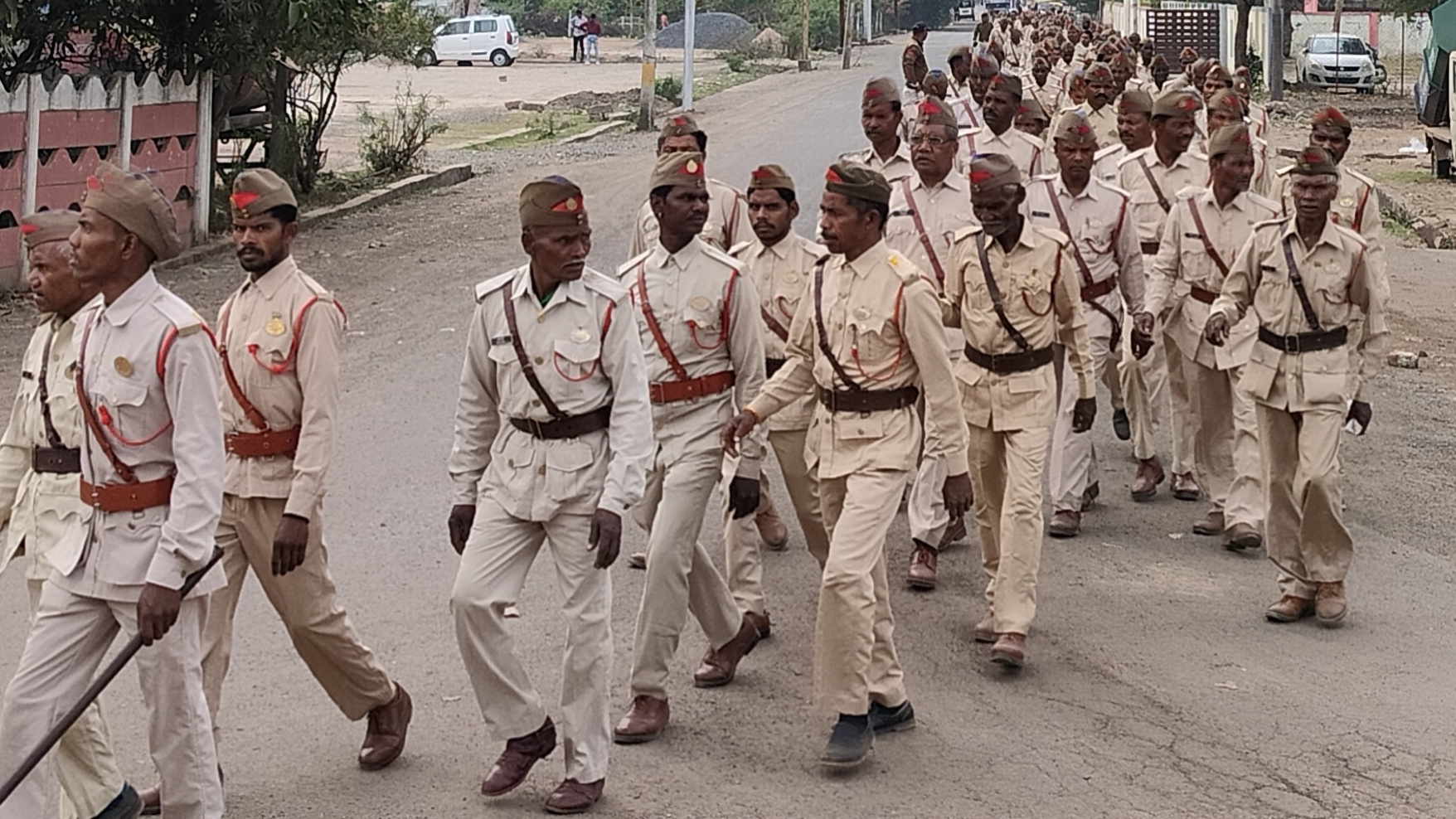 मांगों को लेकर मांझी सैनिकों ने निकाली रैली, ज्ञापन मांगों को लेकर मांझी सैनिकों ने निकाली रैली, ज्ञापन