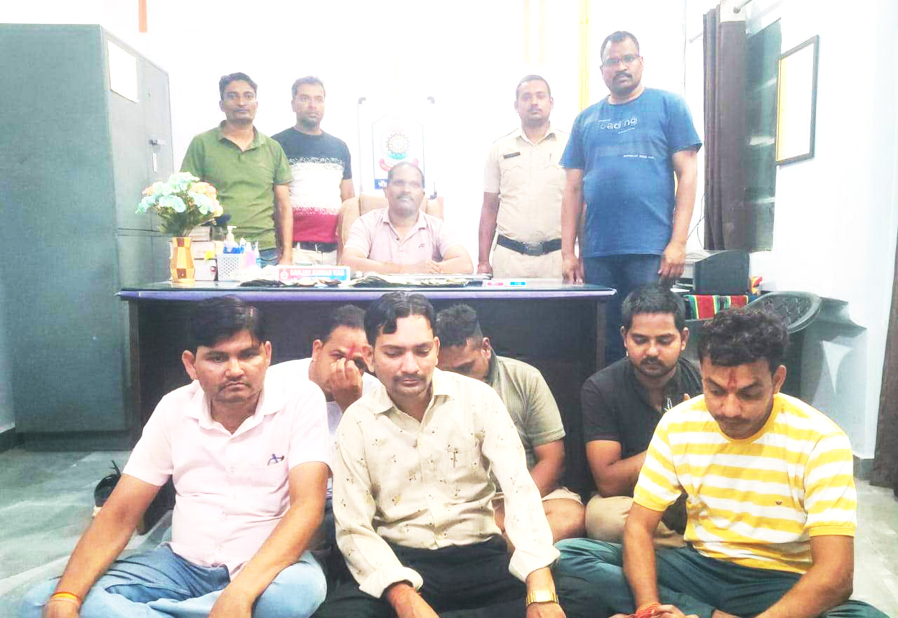 6 जुआरी पकड़ाए