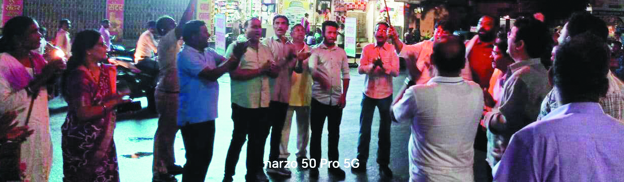 कांगे्रसियों ने सीएम का पुतला फूंका  सरकार पर लगाए आरोप