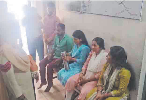 मतांतरण पर विवाद, हिंदू संगठन का हंगामा