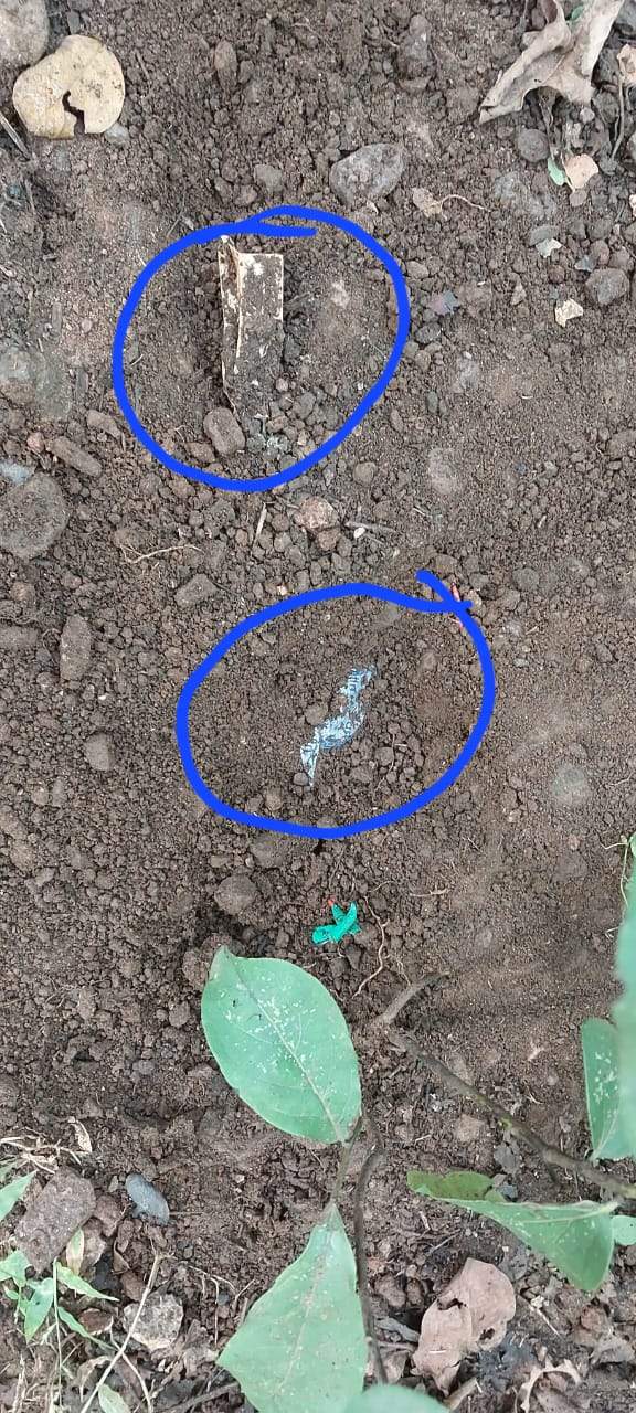 नम्बी कैम्प से ढाई किमी दूर 2 बम बरामद