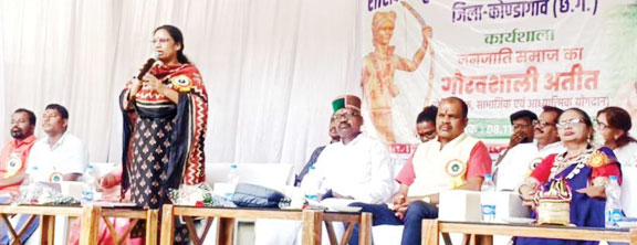 महाविद्यालय में जनजातीय कार्यशाला, कई स्पर्धा महाविद्यालय में जनजातीय कार्यशाला, कई स्पर्धा