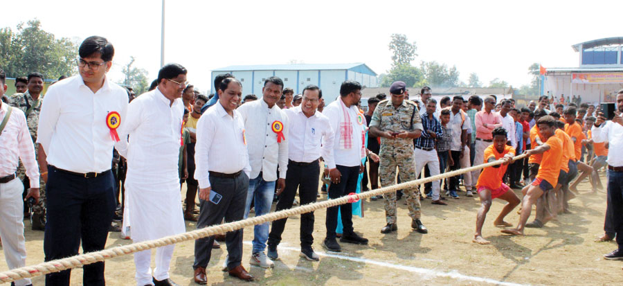 बस्तर ओलंपिक का कलेक्टर ने किया शुभांरभ