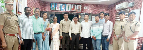 उप निरीक्षक के पद पर चयनित अभ्यर्थियों को एसपी ने दी शुभकामनाएं