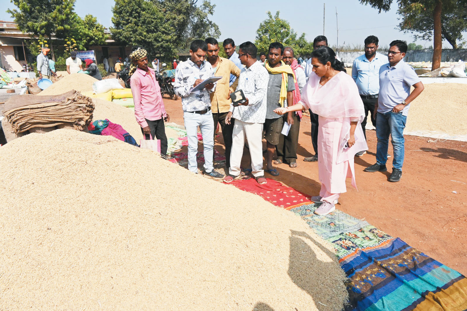  उडऩदस्ता दल ने 40 कट्टा अवैध धान किया जब्त
