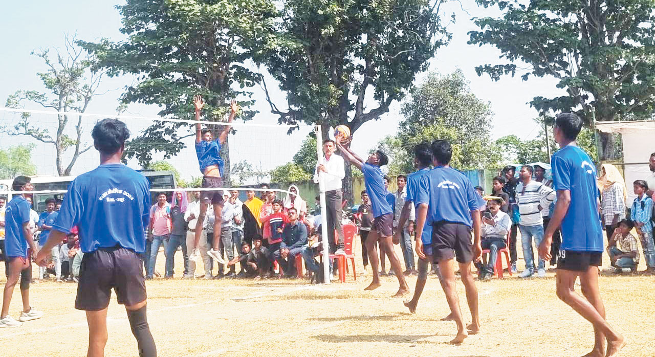 ब्लाक स्तर बस्तर ओलंपिक: विजेता पुरस्कृत