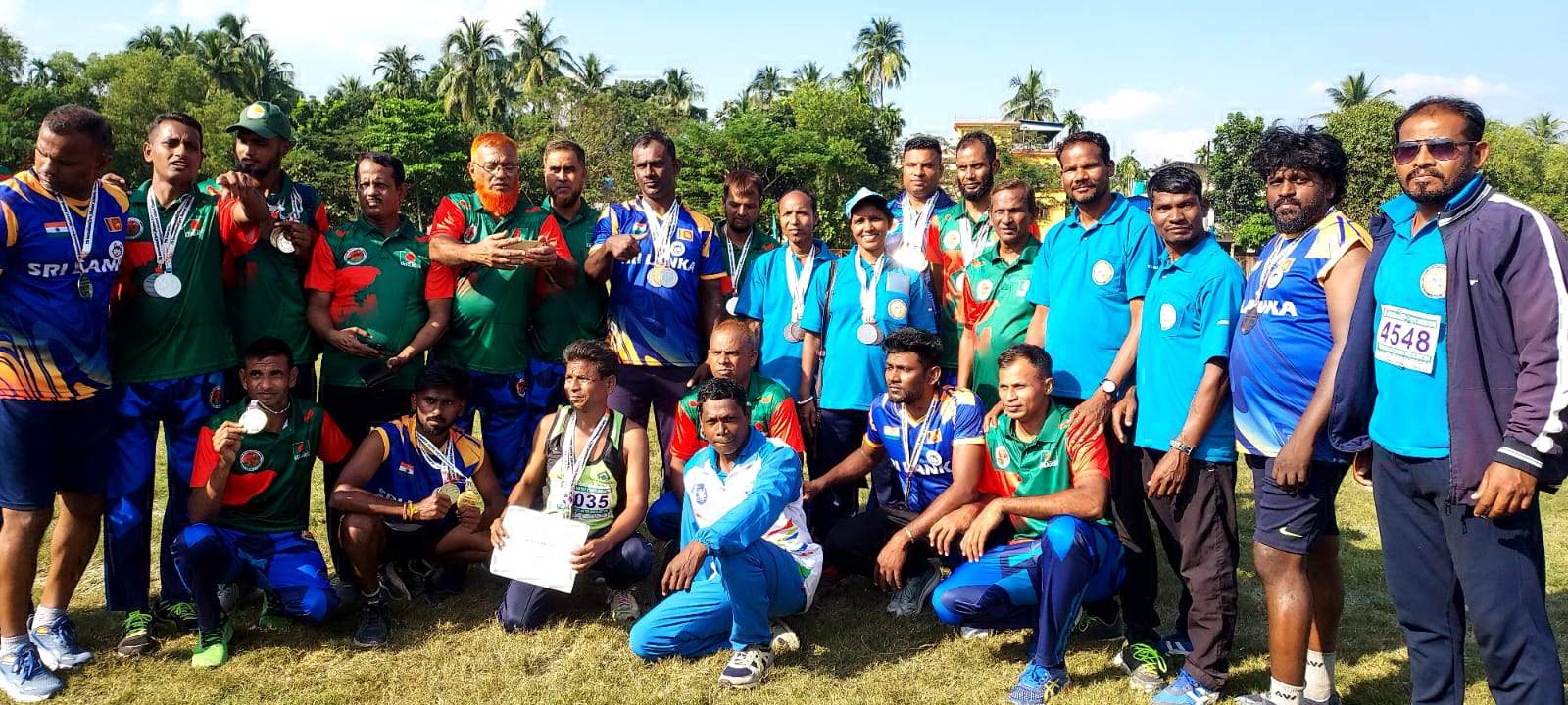 शिक्षक सुखदेव को मास्टर एथलेटिक्स में गोल्ड