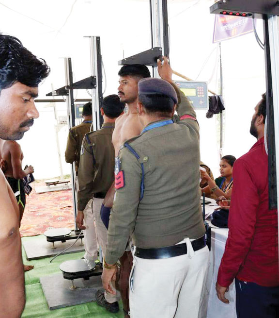 आरक्षक भर्ती : पहले दिन 500 अभ्यर्थियों में से 335 हुए शामिल