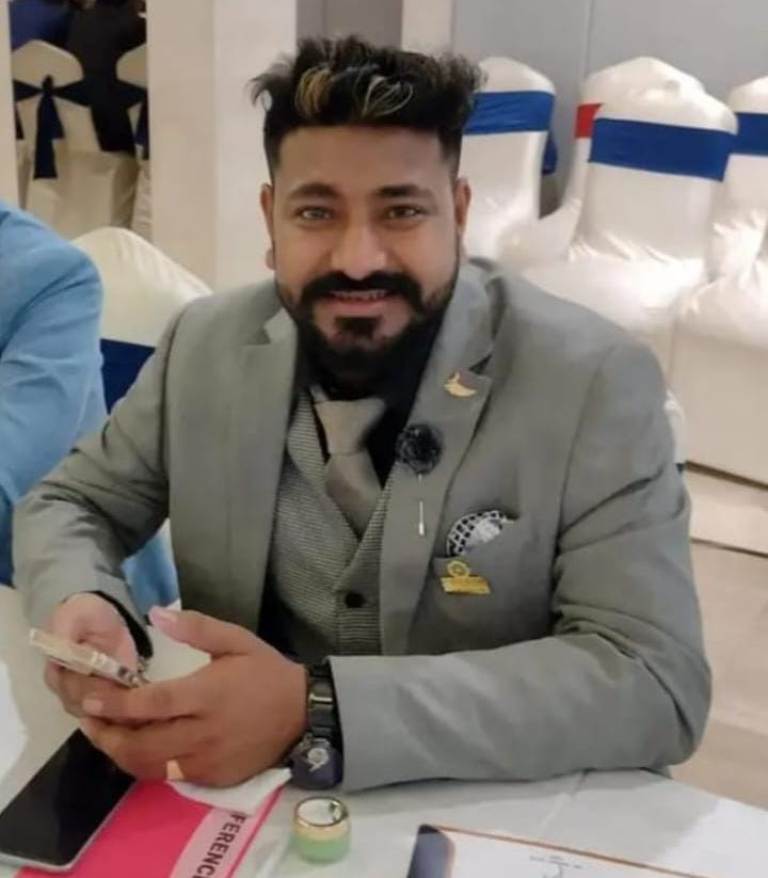 आठवीं फेल युवक ने इंजीनियरिंग और बीए पास युवकों को रेलवे नौकरी के नाम पर लगाया चूना