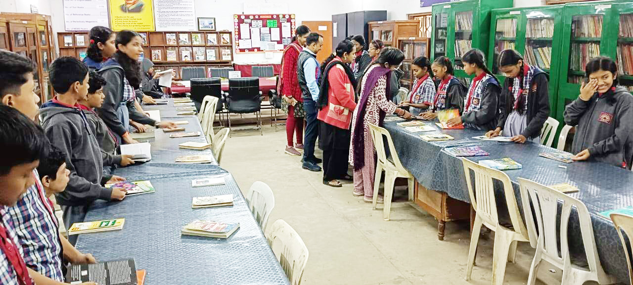 केंद्रीय विद्यालय में राष्ट्रीय पुस्तकालय सप्ताह
