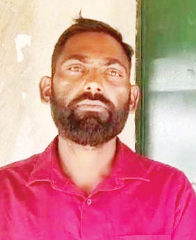 धान की कालाबाजारी पर एसडीएम की कार्रवाई, किसान ने लगाए गंभीर आरोप