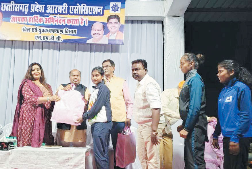 तीरंदाजों ने जीते स्वर्ण, रजत और कांस्य पदक, राष्ट्रीय प्रतियोगिताओं में चयनित