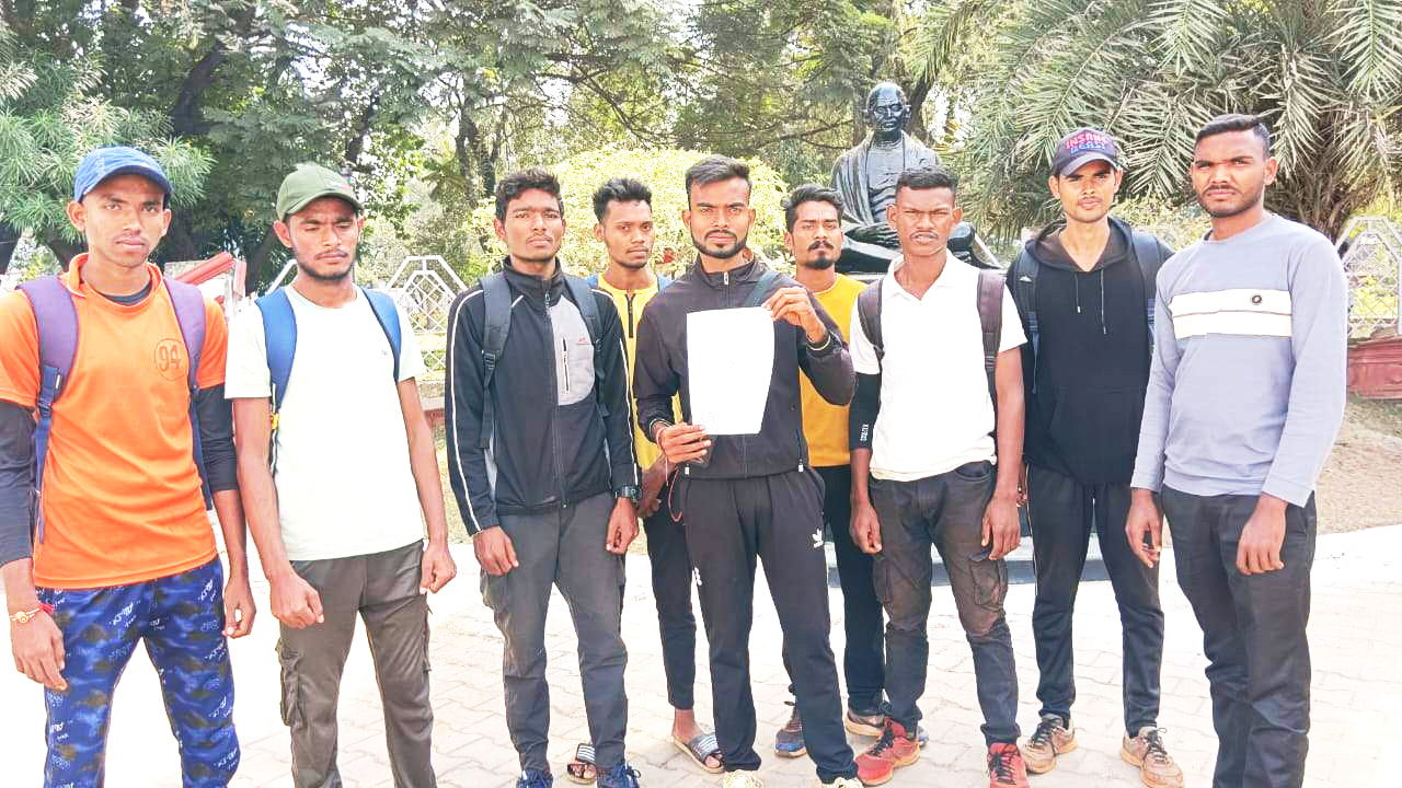 परिवहन सुविधा दिलाने की मांग रायगढ़ में 10-11 को फिटनेट टेस्ट परिवहन सुविधा दिलाने की मांग रायगढ़ में 10-11 को फिटनेट टेस्ट