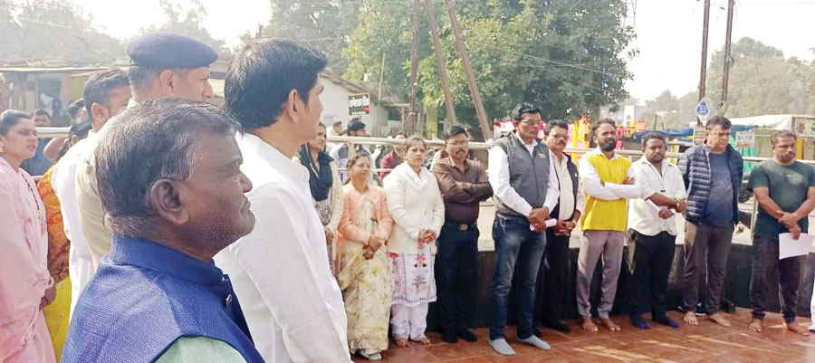 संविधान की सुरक्षा और सम्मान करना हर भारतवासी का कर्तव्य
