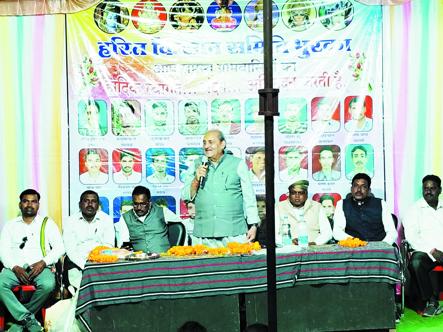 पूर्व मंत्री धनेंद्र साहू ने किसान कुटी का किया लोकार्पण पूर्व मंत्री धनेंद्र साहू ने किसान कुटी का किया लोकार्पण