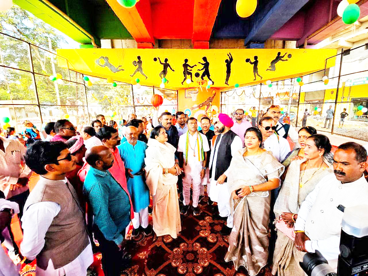 दीपक बैज ने किया बास्केटबॉल  मिनी खेल कोर्ट का शुभारंभ
