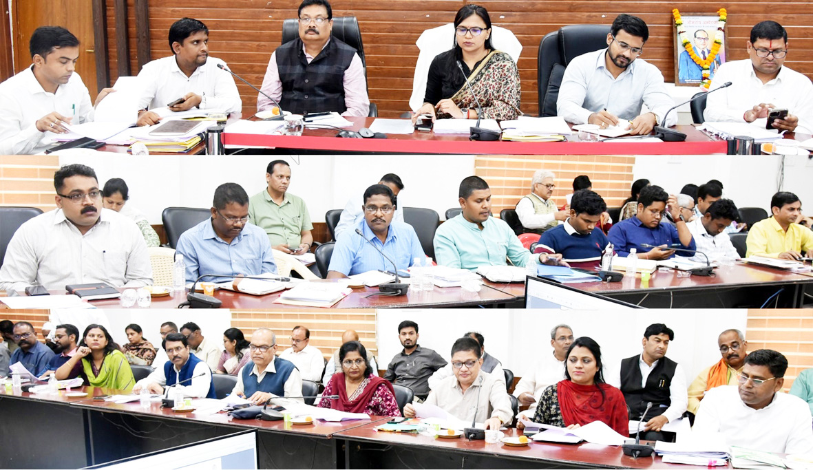 विभिन्न योजनाओं का लाभ अधिक से अधिक अल्पसंख्यक वर्ग को मिले- कलेक्टर