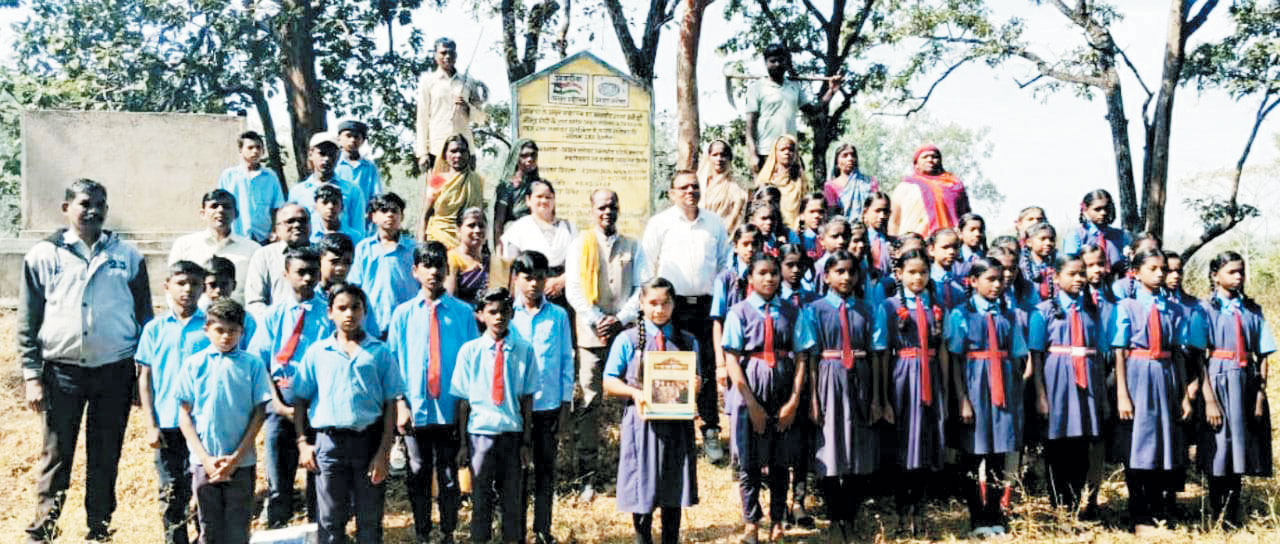 संविधान दिवस पर अंबेडकर को किया याद