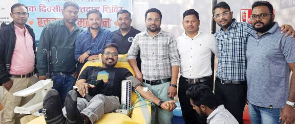 नवोदय विद्यालय के पूर्व छात्रों ने किया रक्तदान