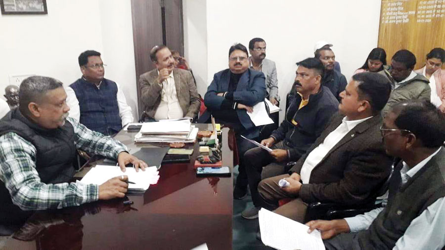 जो कार्य हो गए हैं उसी का प्रस्ताव बनाकर अफसरों ने भेजा शासन को, भडक़े एमआईसी सदस्य