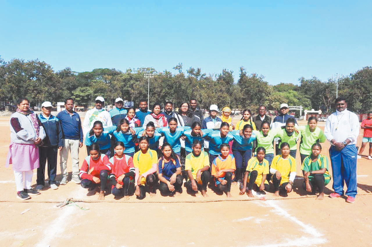 महिला खेलकूद स्पर्धा शुरू