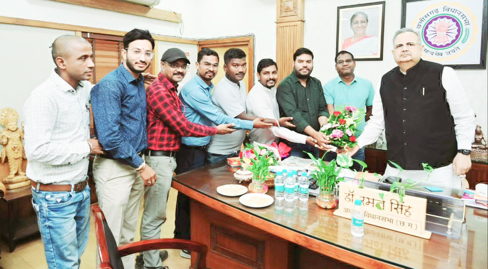 निकायों के कर्मचारी 11 से करेंगे अनिश्चितकालीन हड़ताल निकायों के कर्मचारी 11 से करेंगे अनिश्चितकालीन हड़ताल