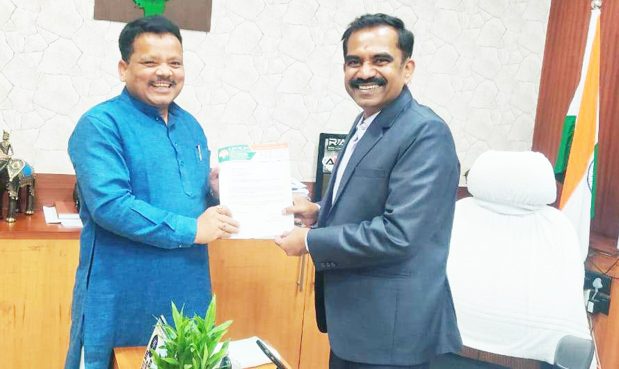बस यात्रियों के समस्याओं को दूर करने परिवहन सचिव से पूर्व महापौर ने की मुलाकात बस यात्रियों के समस्याओं को दूर करने परिवहन सचिव से पूर्व महापौर ने की मुलाकात