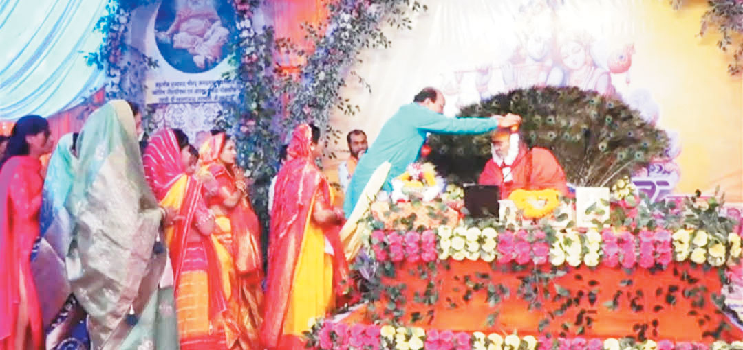 गुरु कृपा से ही कल्याण संभव-इंदुभवानंद