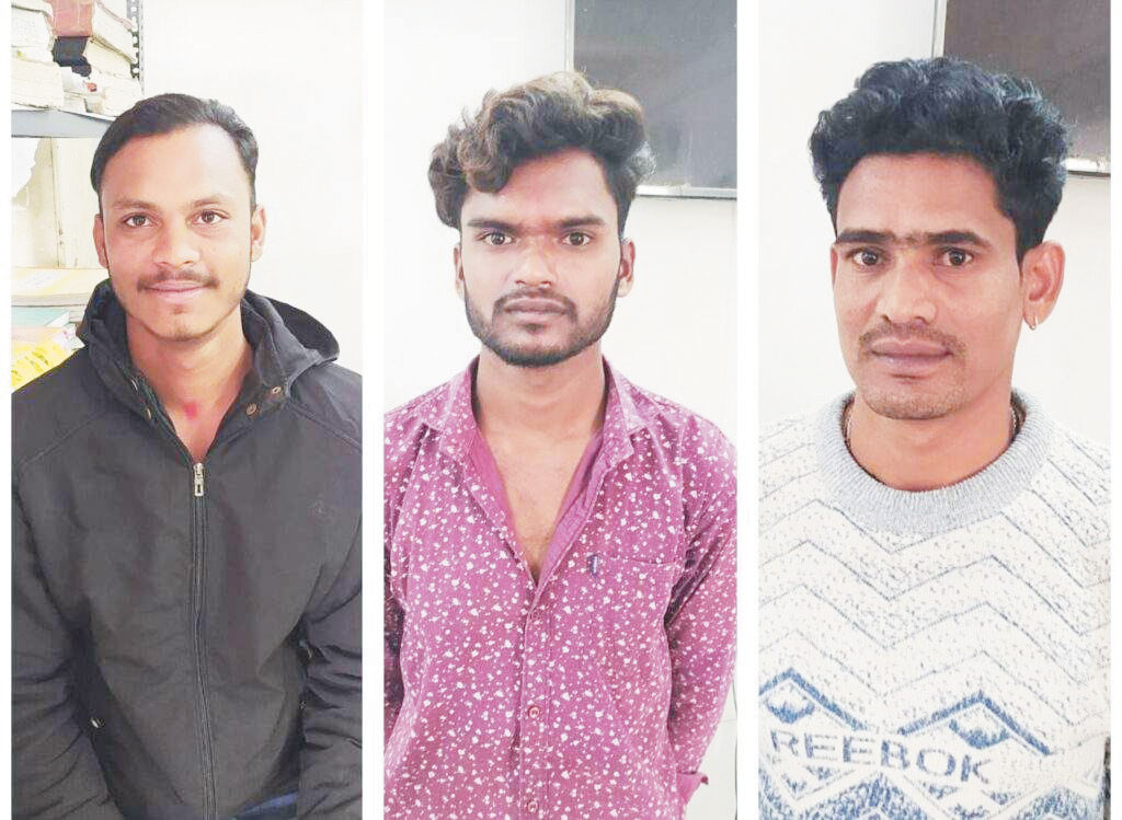 गुपचुप ठेला लगाने वाले की हत्या, 3 बंदी