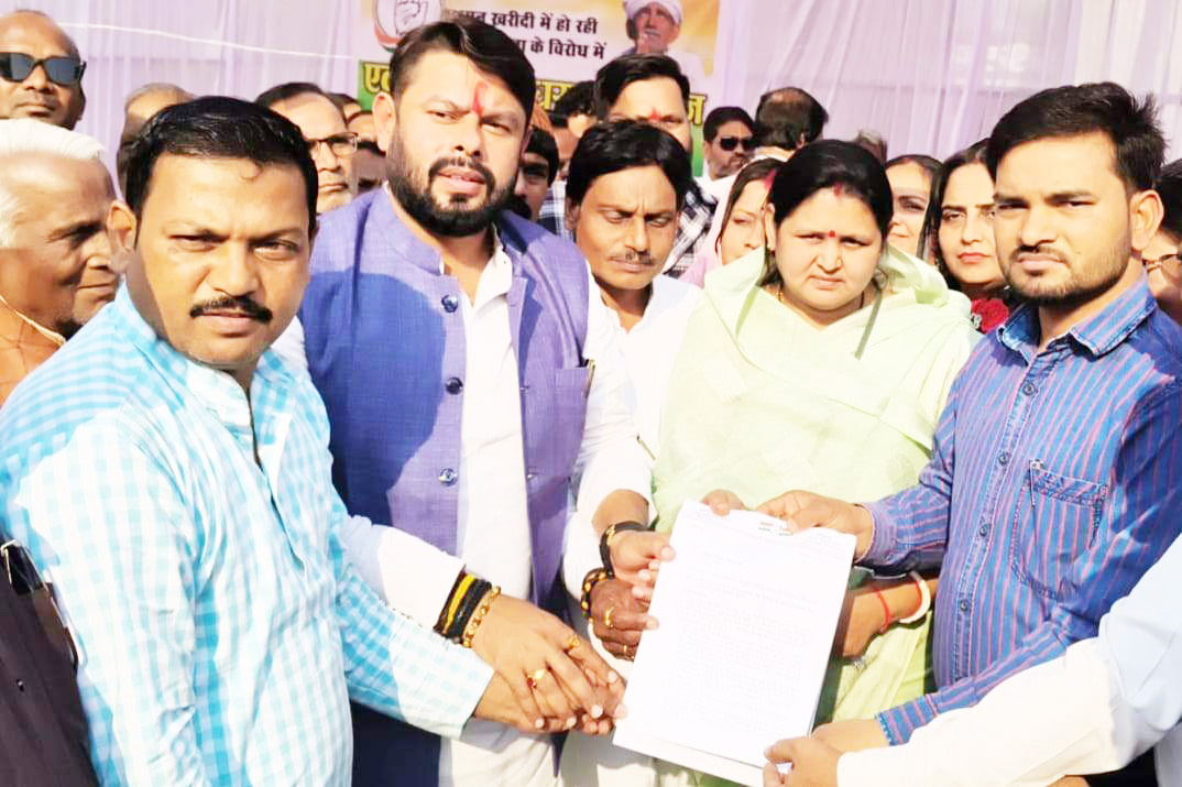 भाजपा सरकार ने किसानों को ठगने का काम किया - छाबड़ा