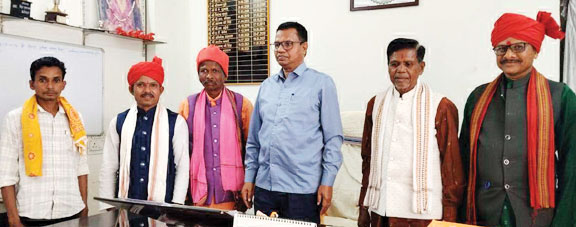 मांझी चालकी का दल मिलेगा अमित शाह से मांझी चालकी का दल मिलेगा अमित शाह से