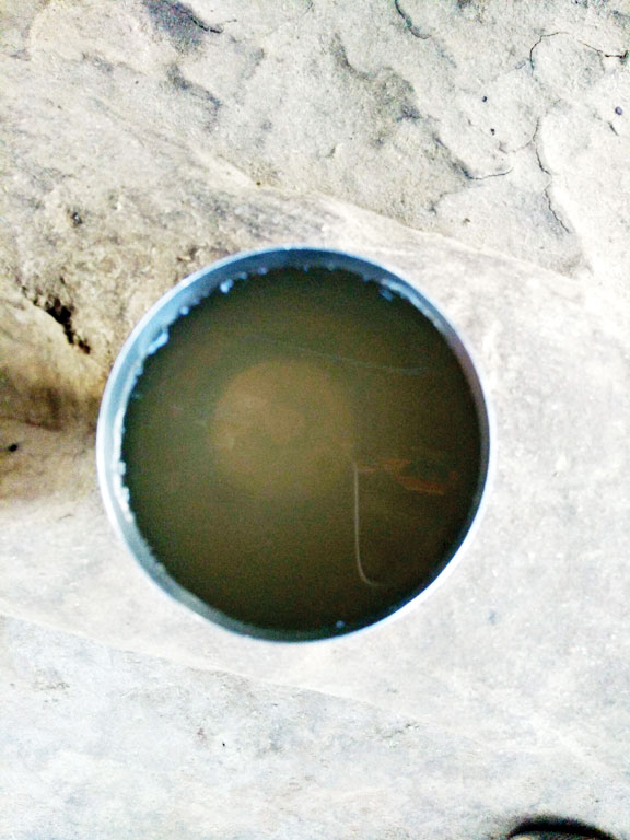 मसेनार के ग्रामीण दूषित पानी पीने मजबूर मसेनार के ग्रामीण दूषित पानी पीने मजबूर