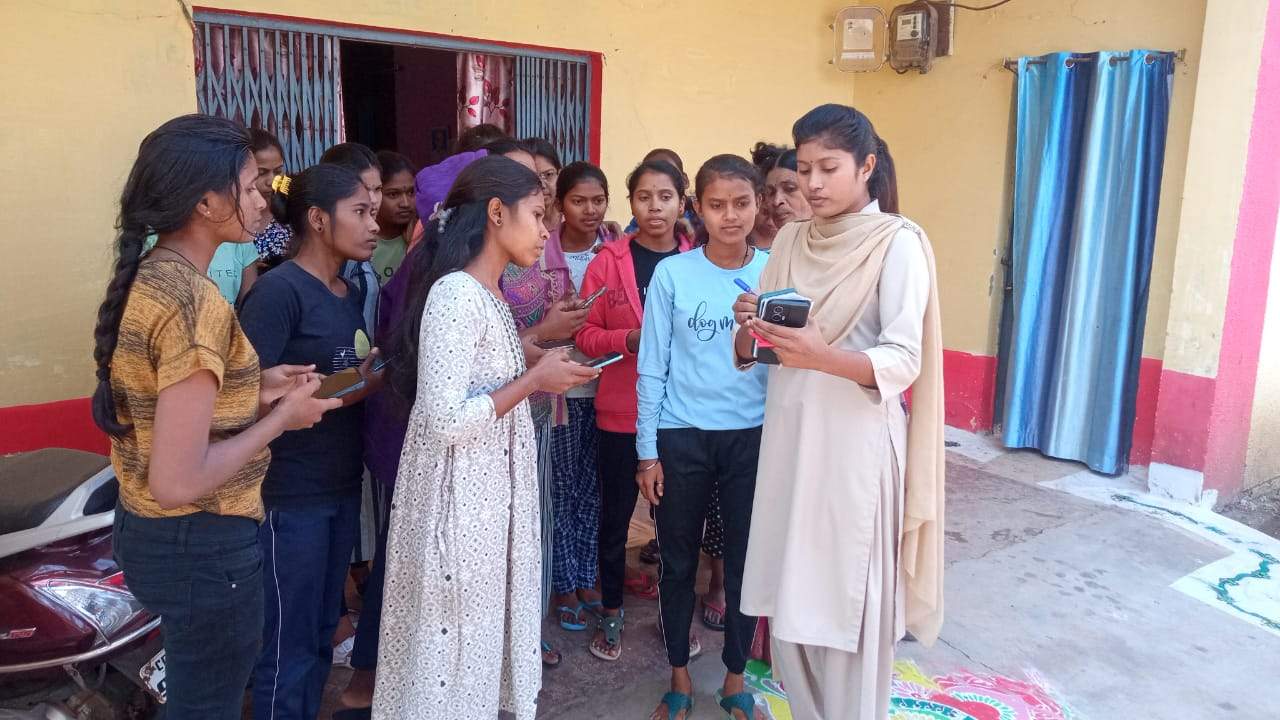 पुलिस ने लोगों की सुरक्षा के लिए बनाया बीट पुलिस ने लोगों की सुरक्षा के लिए बनाया बीट