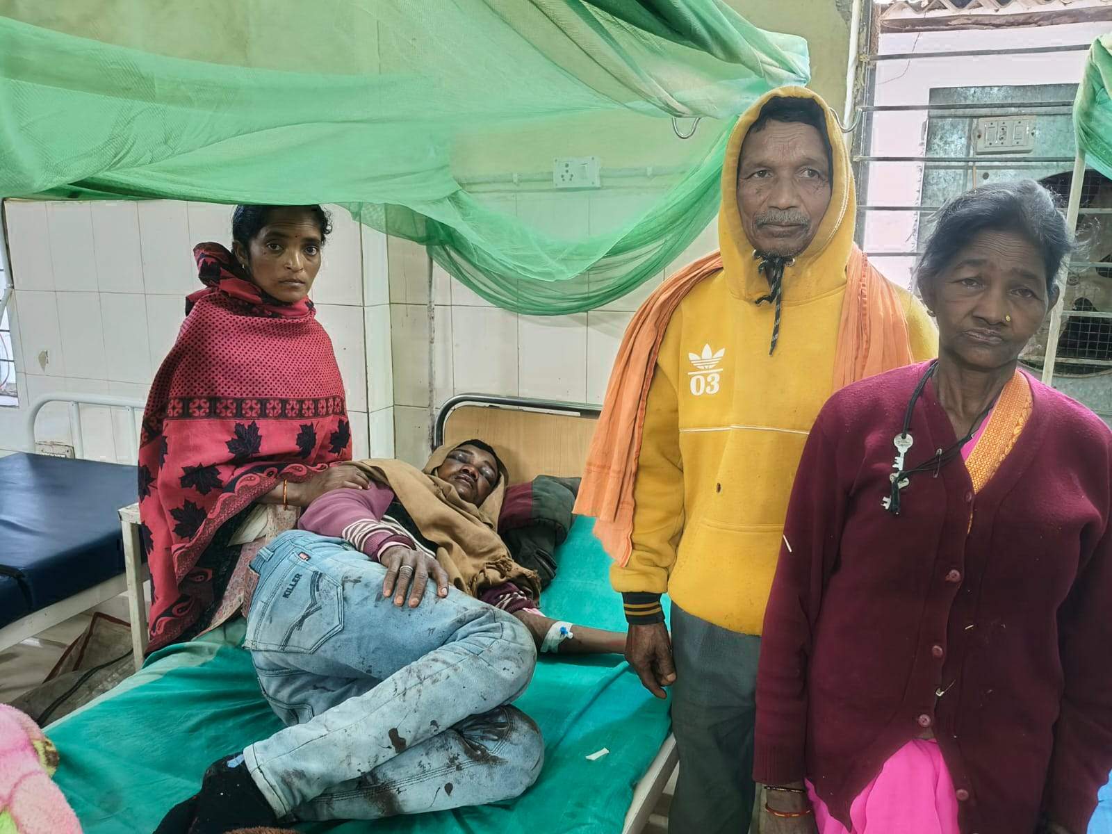 दिनदहाड़े कट्टे की नोक पर मोटरसाइकिल की लूट