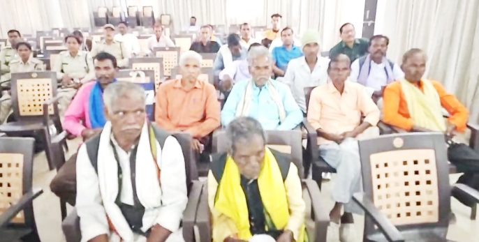 वन विभाग ने सुशासन के एक वर्ष पूर्ण होने पर उपलब्धियां गिनाई वन विभाग ने सुशासन के एक वर्ष पूर्ण होने पर उपलब्धियां गिनाई