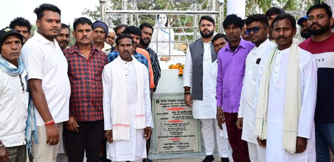 गुरु घासीदास जयंती में शामिल हुए  पूर्व विधायक छाबड़ा 