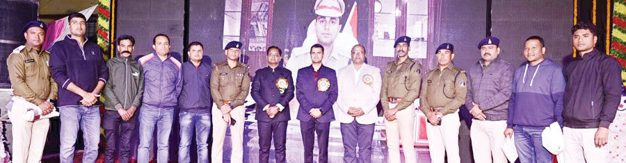 न्यू इरा पब्लिक स्कूल में वार्षिकोत्सव