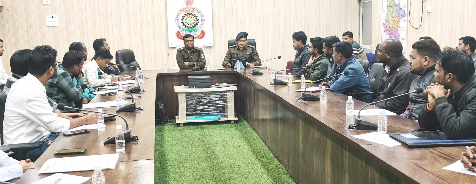 माइक्रो फाइनेंस कंपनियां सुनिश्चित करें, ग्राहक के साथ ठगी न हो- एसपी माइक्रो फाइनेंस कंपनियां सुनिश्चित करें, ग्राहक के साथ ठगी न हो- एसपी