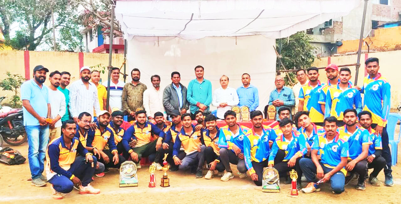 फायनल मैच में गुरू गोविंद सिंह ने मारी बाजी फायनल मैच में गुरू गोविंद सिंह ने मारी बाजी
