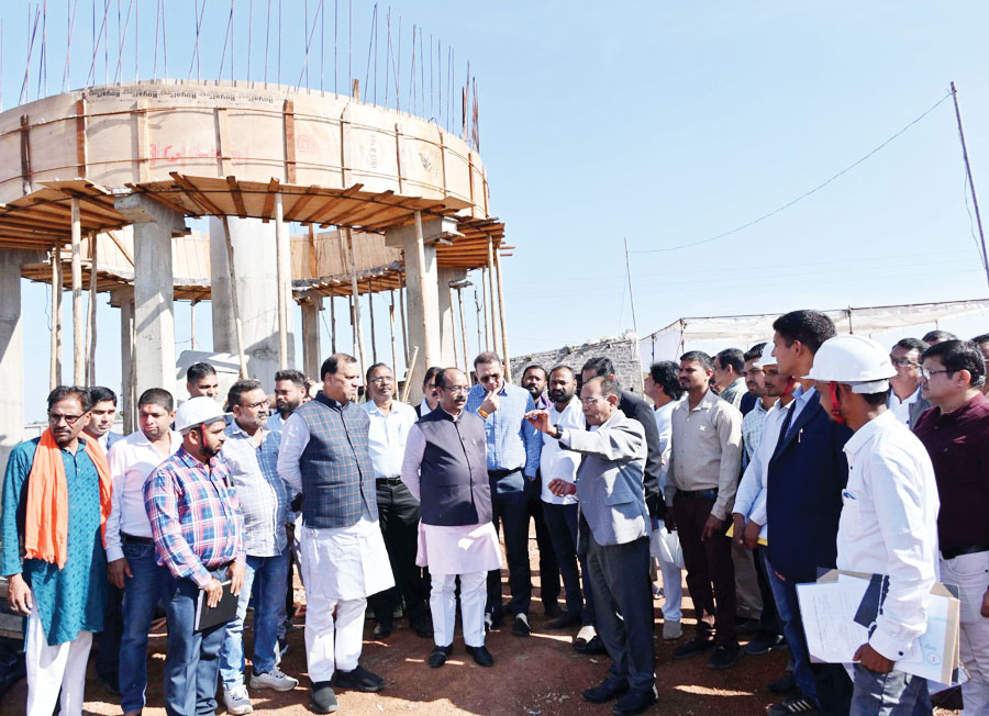 जल जीवन मिशन के कार्यों में तेजी लाने नए साल के पहले ही दिन डिप्टी सीएम साव उतरे फील्ड पर